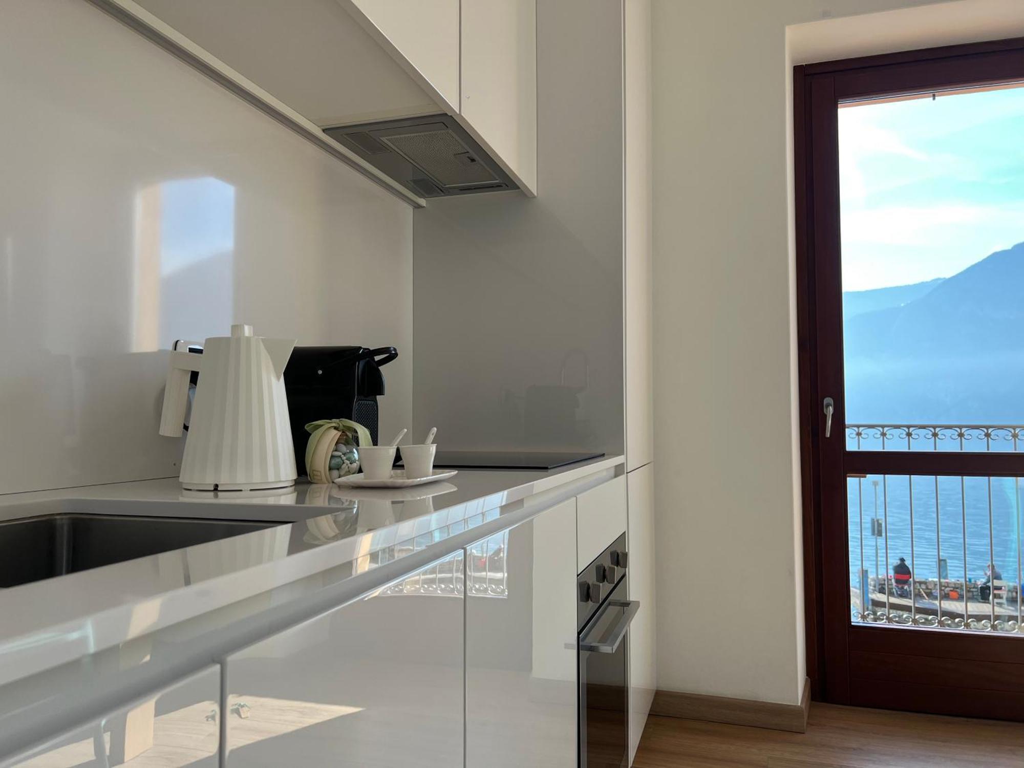 Al Porticciolo - Casa Vacanze Marone Eksteriør billede